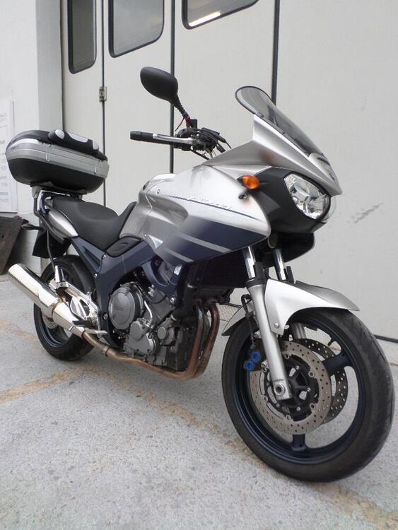 Yamaha TDM 900 (2002 - 14) (2)