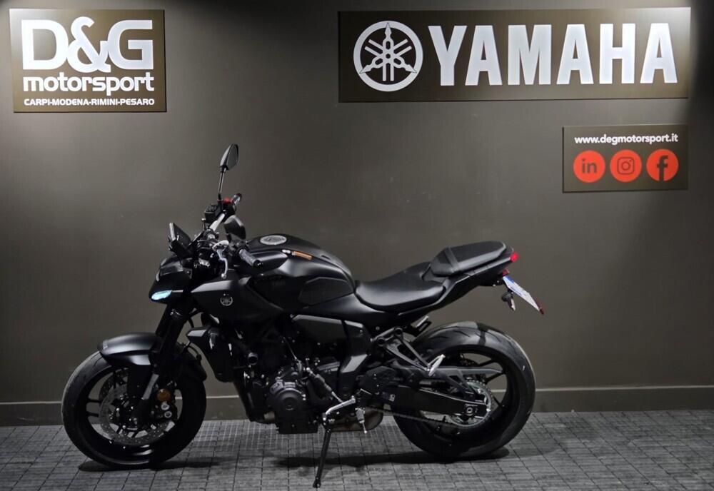 Yamaha MT-07 (2025) (4)