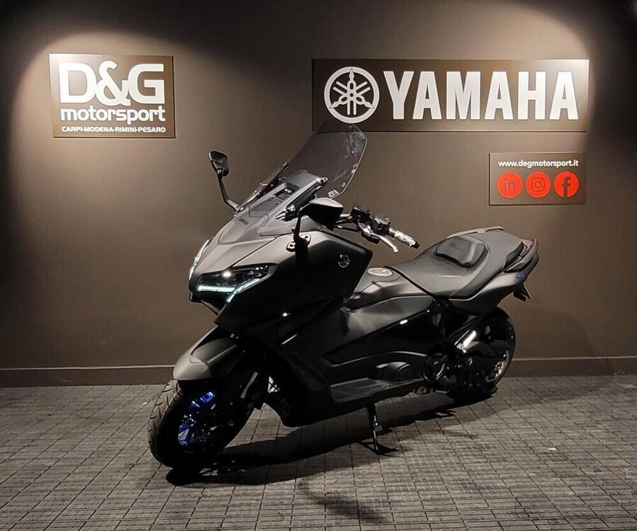 Yamaha T-Max 560 (2025) (3)