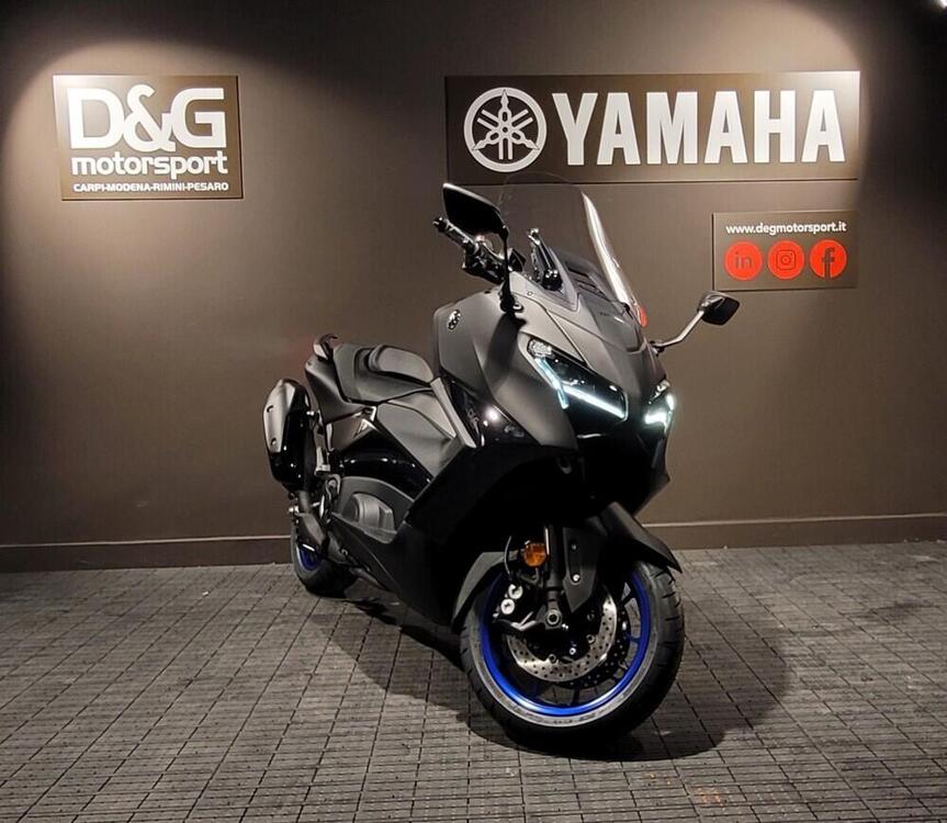 Yamaha T-Max 560 (2025) (4)
