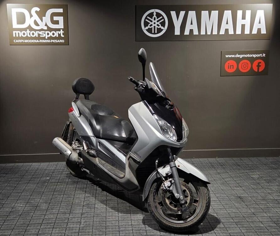 Yamaha X-Max 250 (2005 - 07) (2)