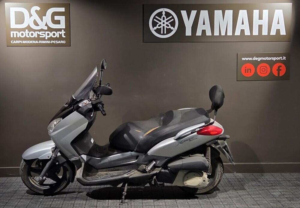 Yamaha X-Max 250 (2005 - 07) (4)
