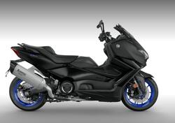 Yamaha T-Max 560 (2025) usata