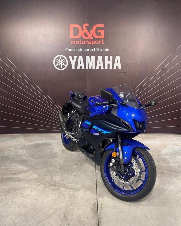 Yamaha YZF R7 (2021 - 25) (2)