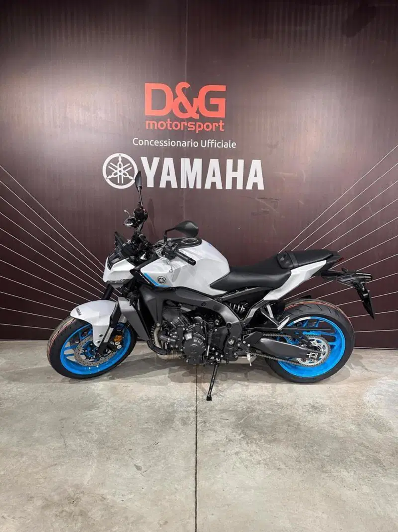 Yamaha MT-09 (2024 - 26) (2)