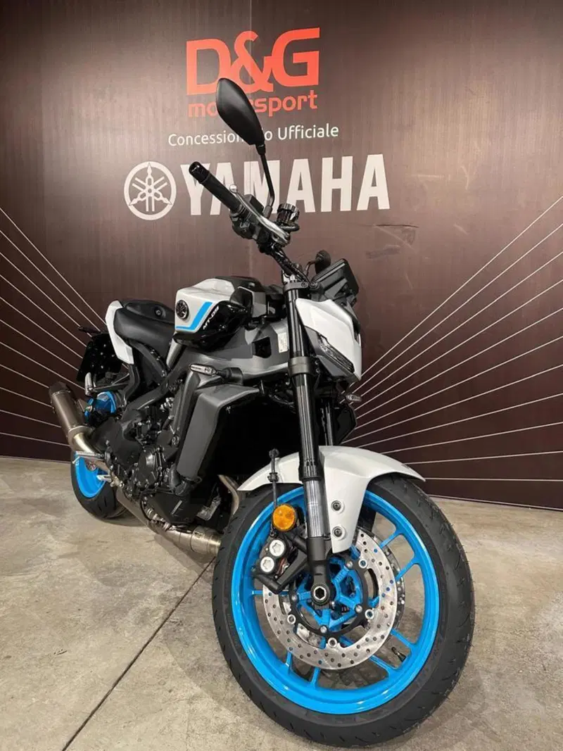 Yamaha MT-09 (2024 - 26) (4)