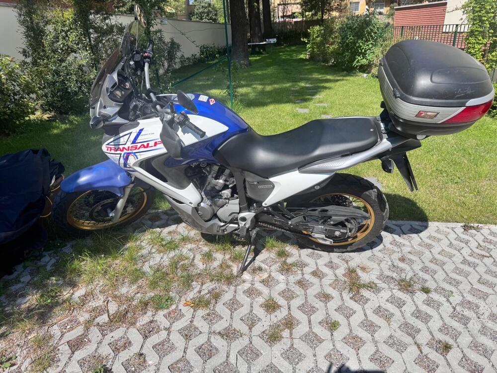 Honda Transalp XL 700 V ABS (2007 - 2013) (2)