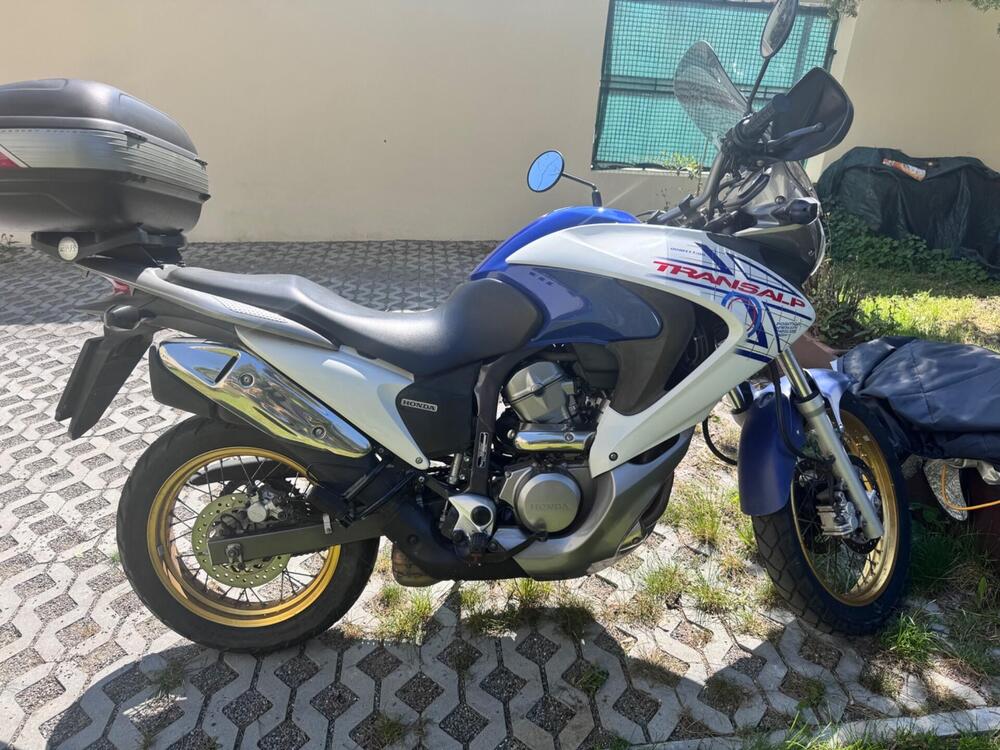 Honda Transalp XL 700 V ABS (2007 - 2013)