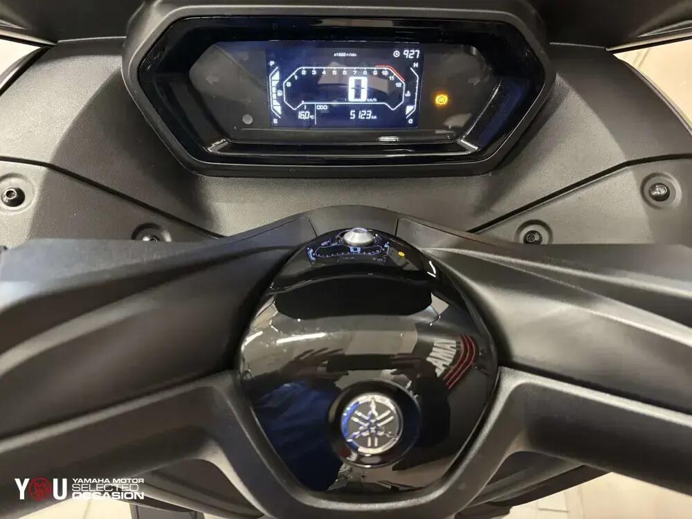 Yamaha X-Max 300 (2021 - 24) (3)