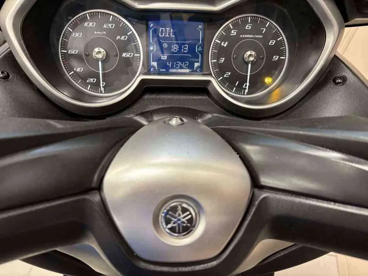 Yamaha X-Max 300 ABS (2017 - 20) (2)