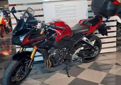 Yamaha FZ1 Fazer (2006 - 16) usata