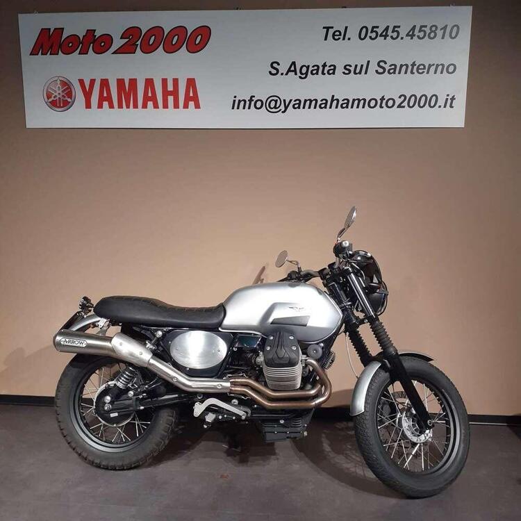 Moto Guzzi V7 II Racer (2015 - 17) (2)