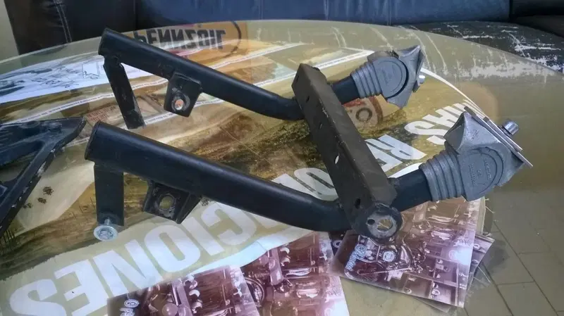 Portapacchi Moto Guzzi Portapacchi Moto Guzzi (4)