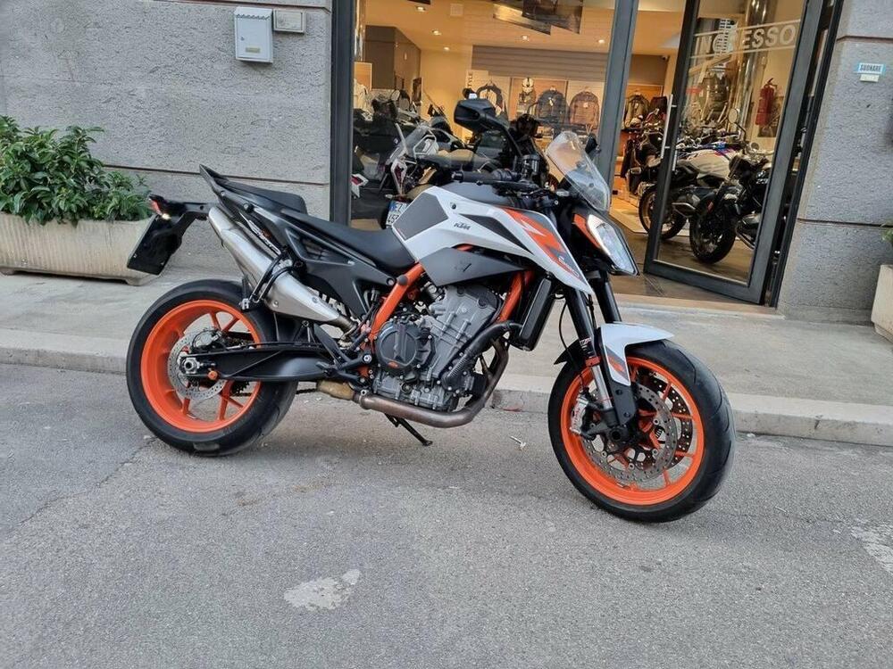 KTM 890 Duke R (2020) (2)