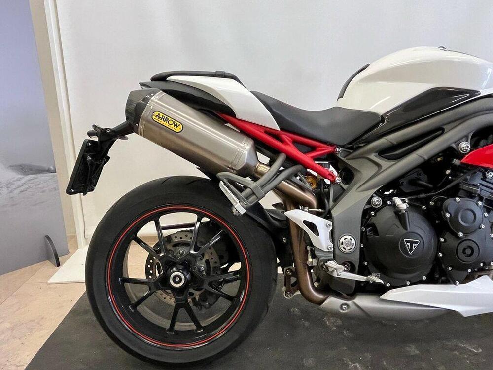 Triumph Speed Triple 1050 R ABS (2016 - 17)