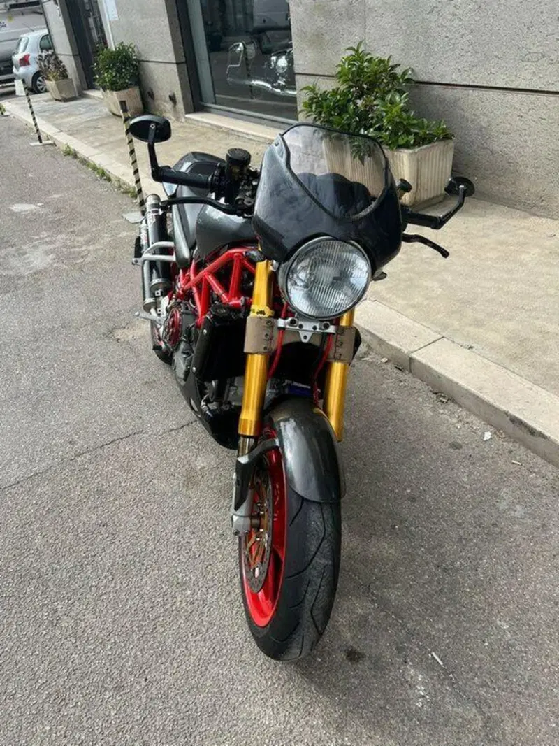 Ducati Monster 900 S4 (2001 - 02) (2)