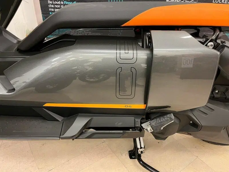 Bmw CE 04 (2021 - 25) (3)