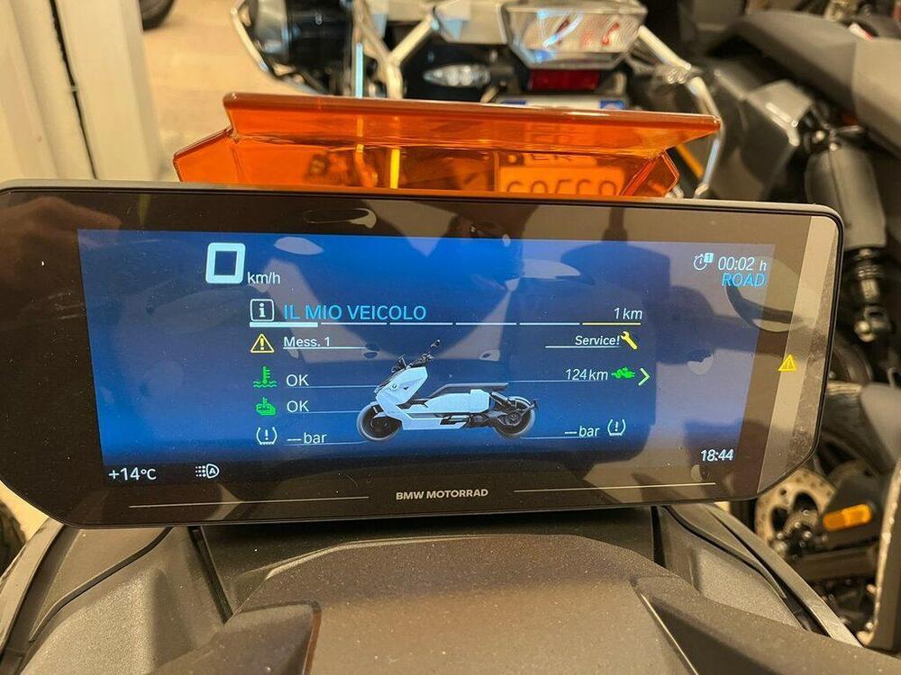 Bmw CE 04 (2021 - 25) (5)