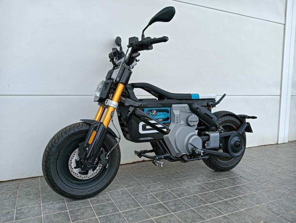 Bmw CE 02 AM (2024 - 25) (3)