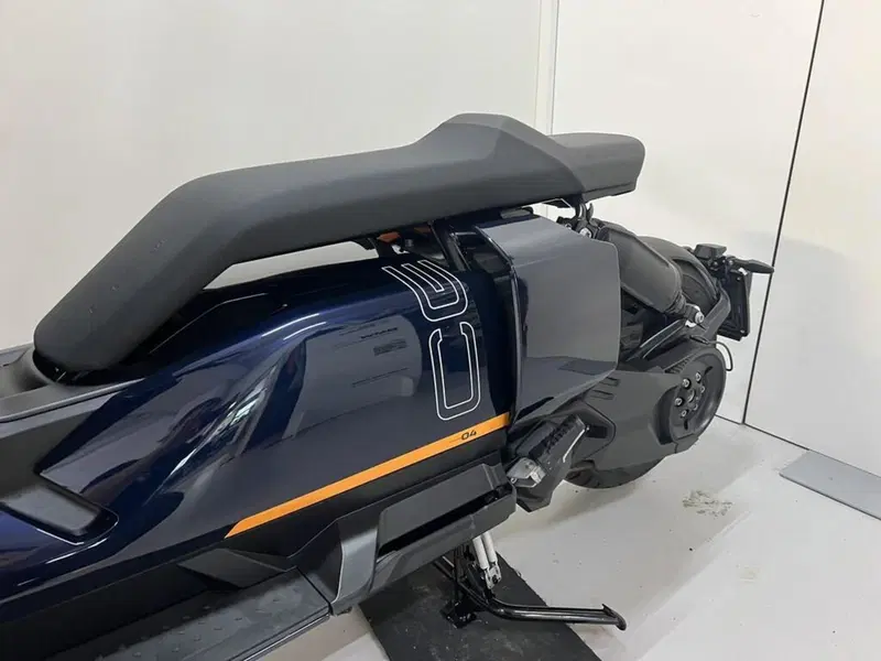 Bmw CE 04 (2021 - 25) (2)