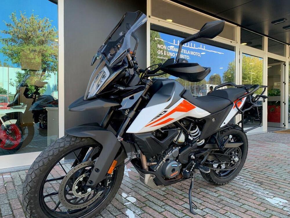 KTM 390 Adventure (2020) (2)