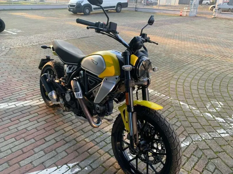 Ducati Scrambler 800 Icon (2023 - 24) (2)