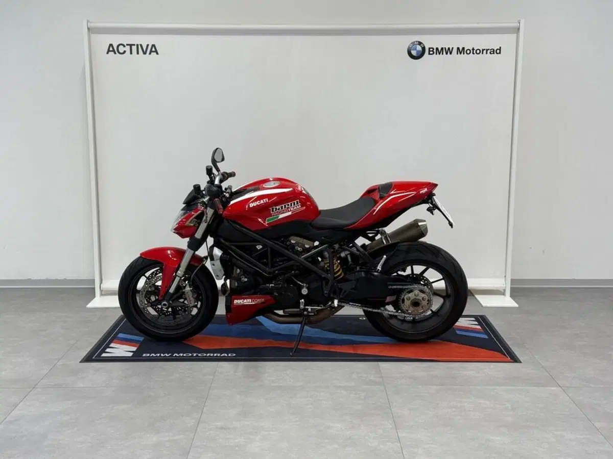 Ducati Streetfighter (2009 - 12)