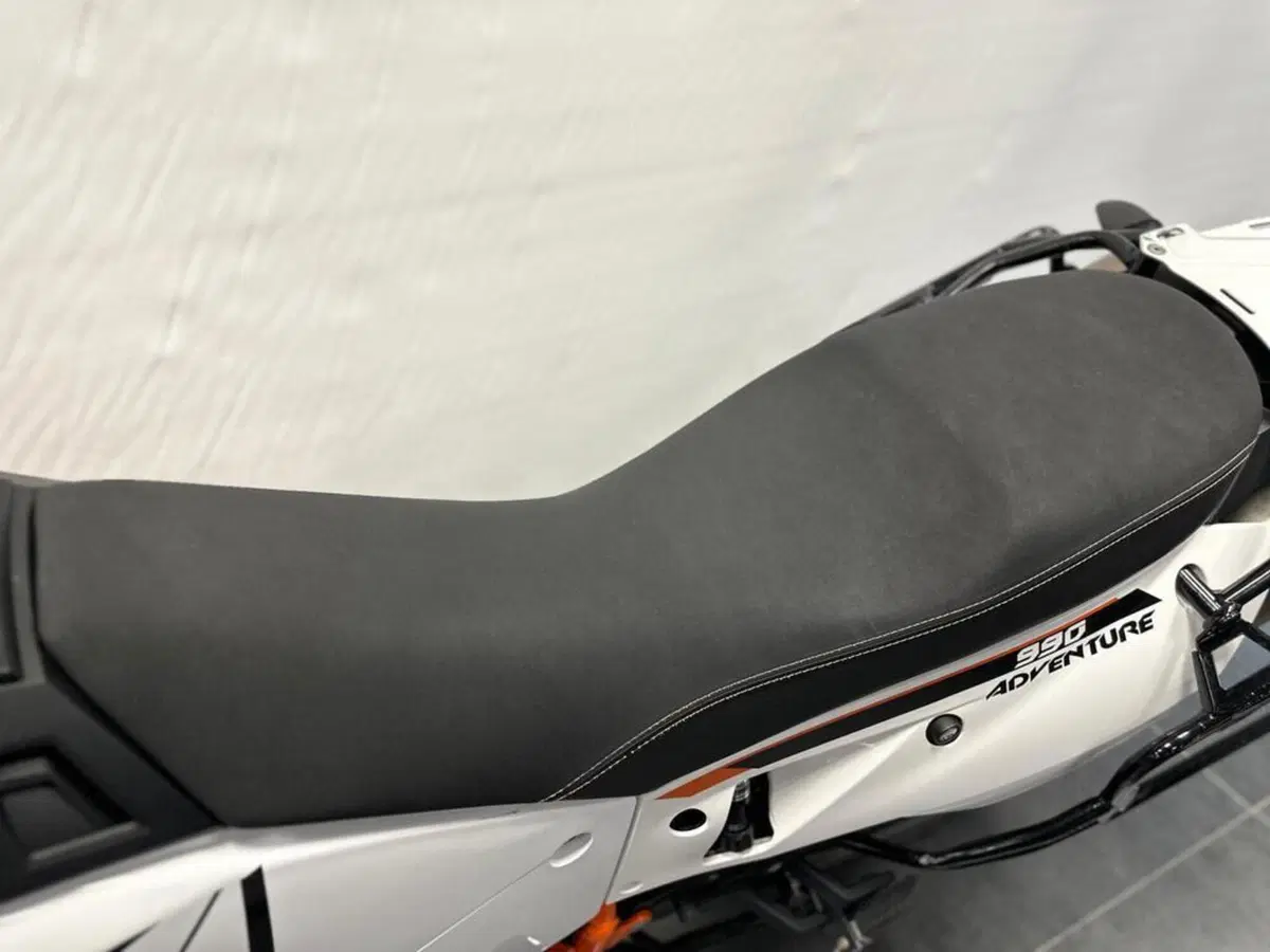 KTM 990 Adventure (2009 - 11) (12)