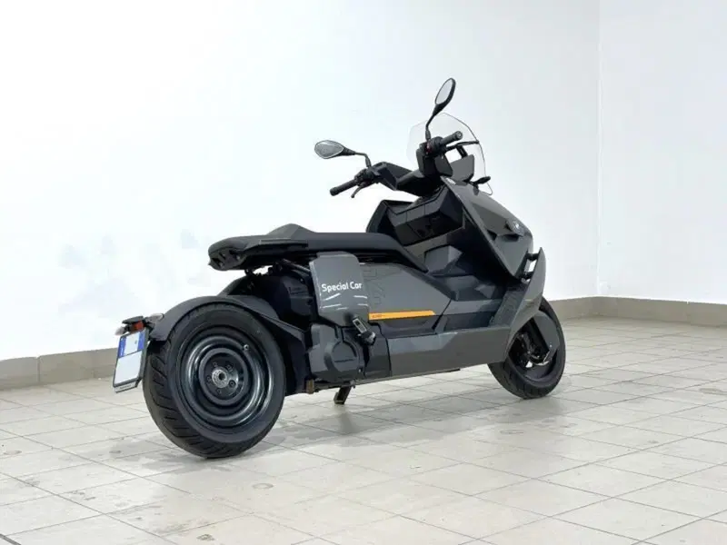 Bmw CE 04 (2021 - 25) (7)