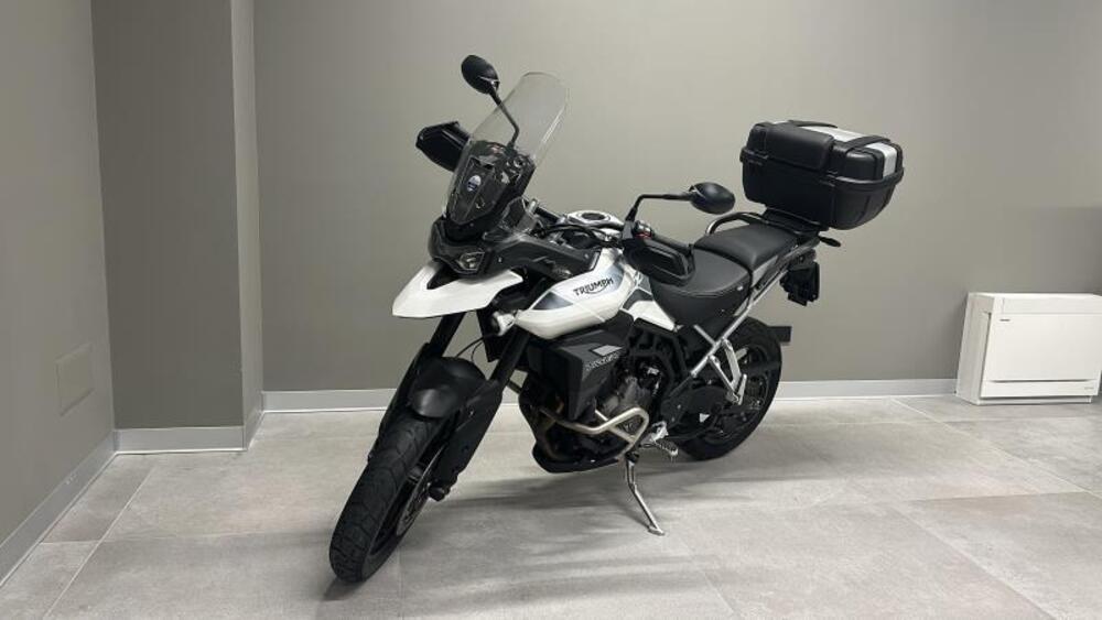 Triumph Tiger 900