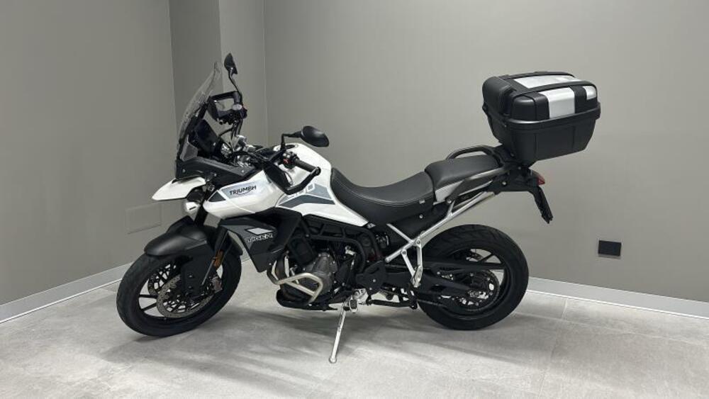 Triumph Tiger 900 (2)