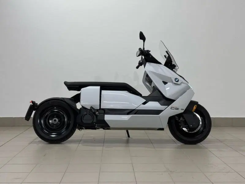 Bmw CE 04 (2021 - 25) (9)