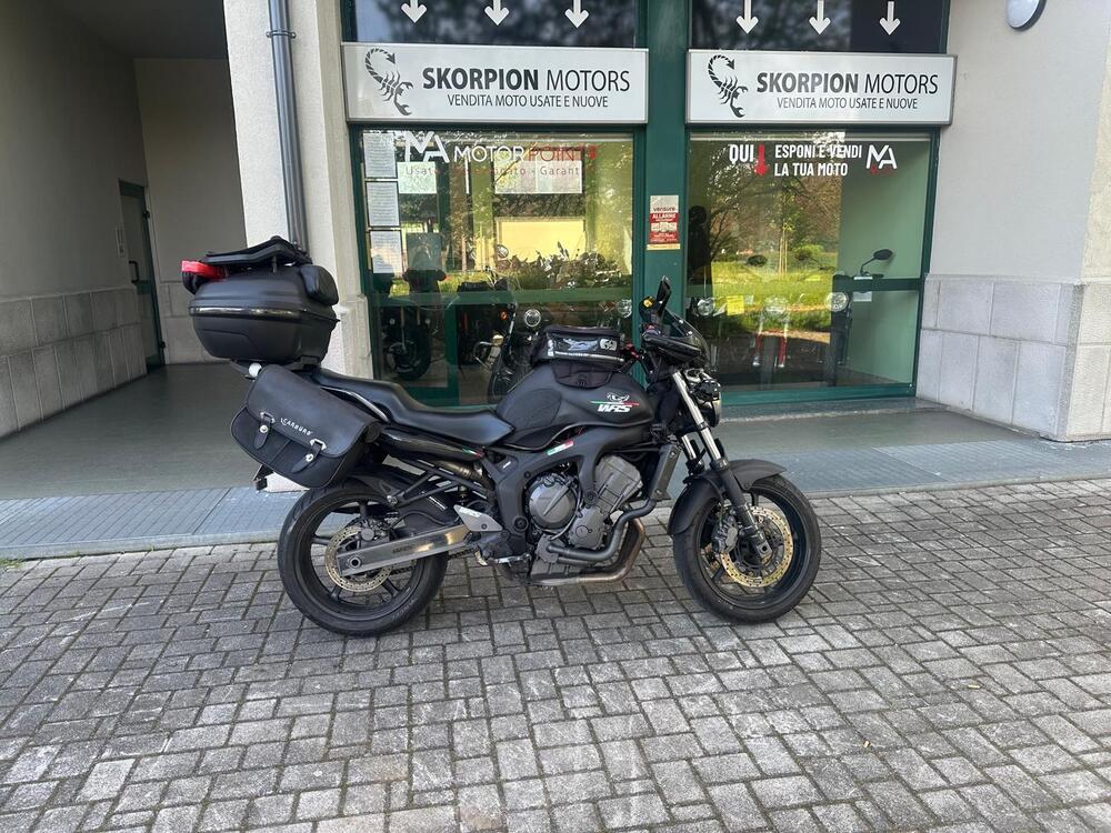 Yamaha FZ6 Fazer (2004 - 07)