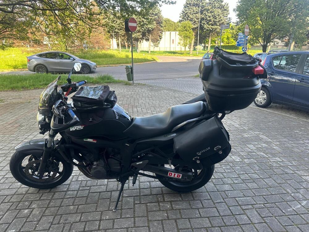 Yamaha FZ6 Fazer (2004 - 07) (2)