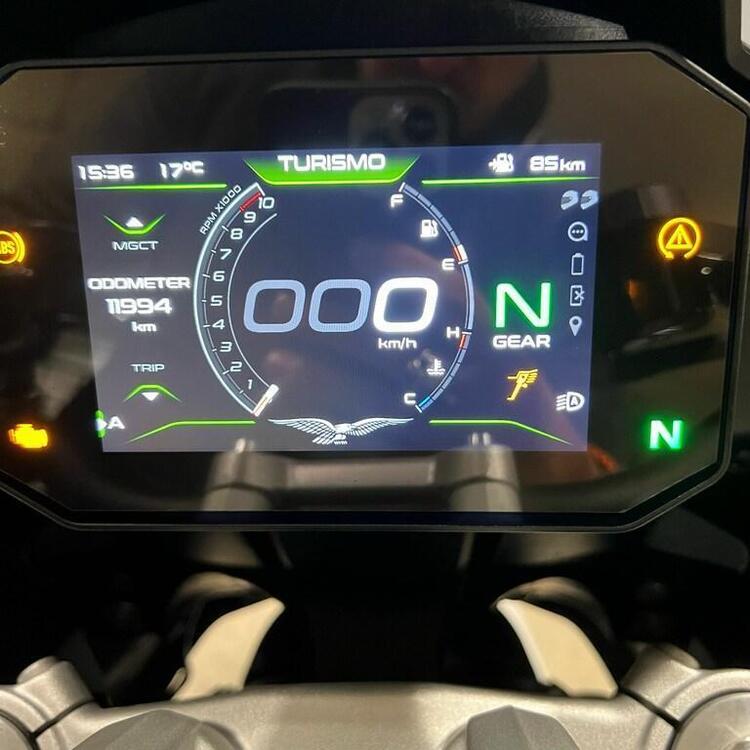 Moto Guzzi V100 Mandello (2022 - 24) (5)