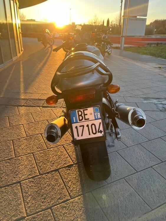 Moto Guzzi V11 Sport Naked (2002 - 05) (5)