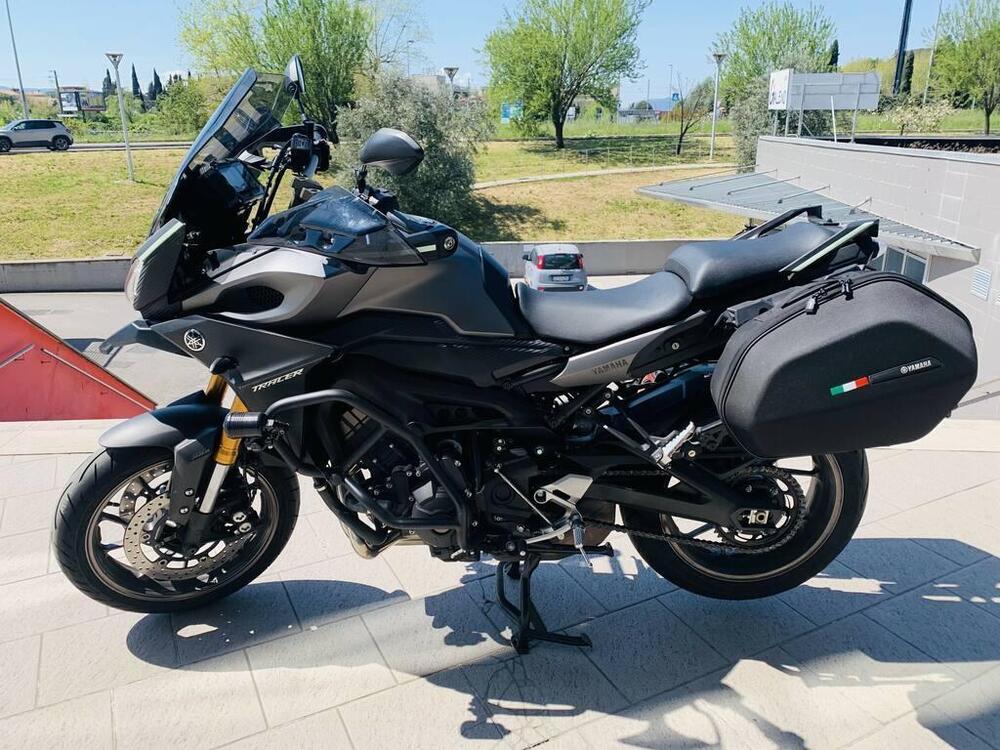 Yamaha MT-09 ABS (2016) (2)