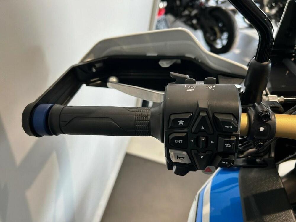 Honda Africa Twin CRF 1100L Adventure Sports Travel Edition (2020 - 21) (4)