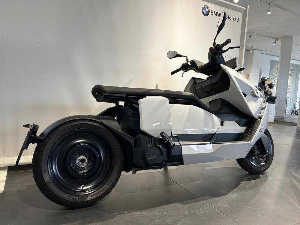 Bmw CE 04 (2021 - 25) (5)