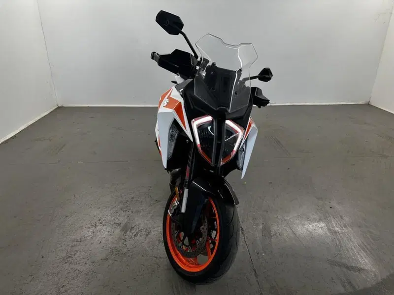 KTM 1290 Super Duke R (2020) (6)