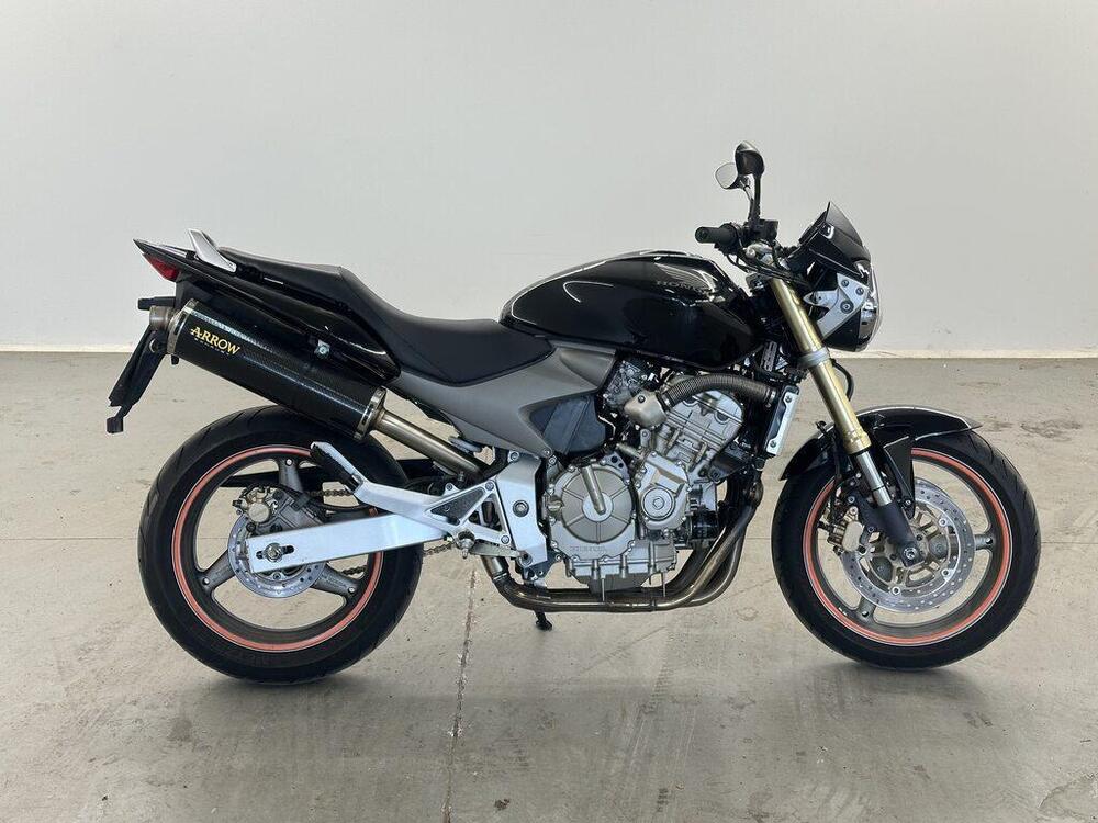 Honda Hornet 600 (2005 - 06) (4)