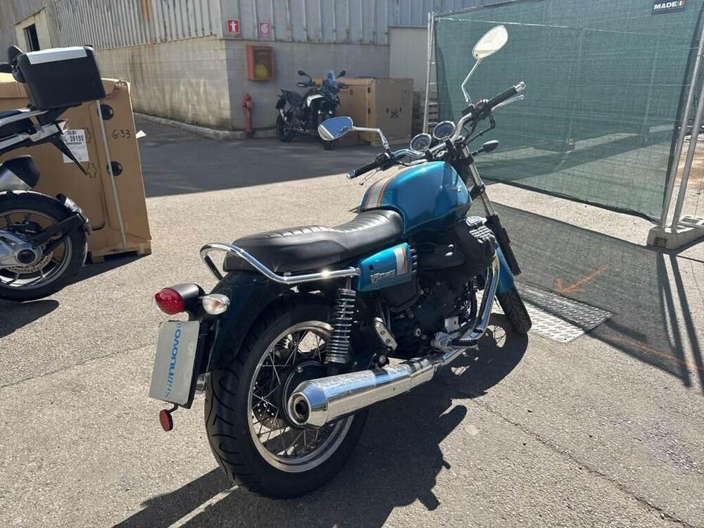 Moto Guzzi V7 Special (2012 - 14) (5)
