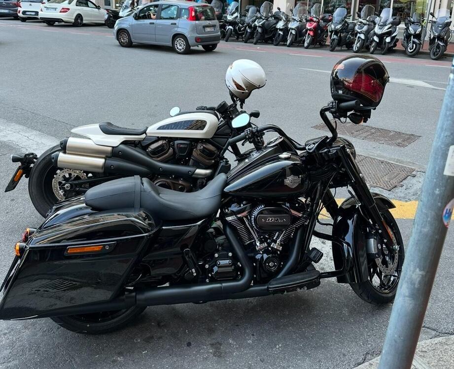 Harley-Davidson Road King Special (2021 - 25) (2)