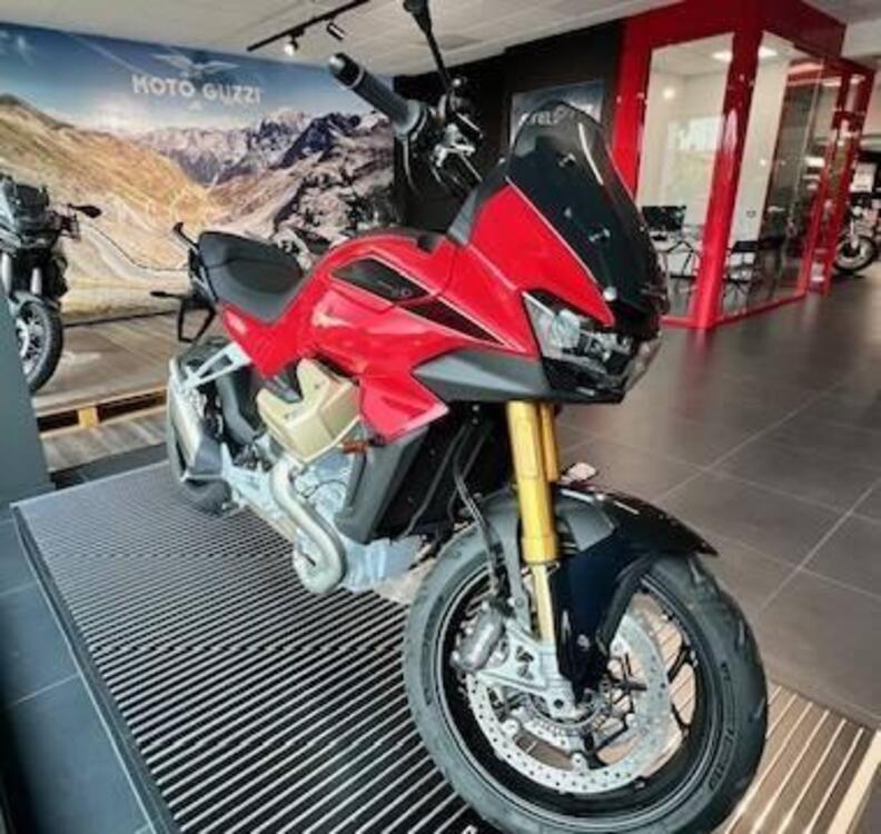 Moto Guzzi V100 Mandello Wind Tunnel (2025)