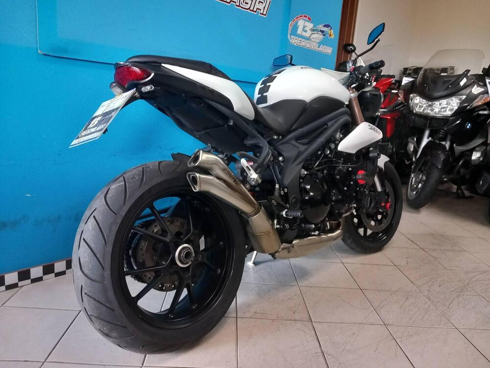 Triumph Speed Triple 1050 (2011 - 13) (3)