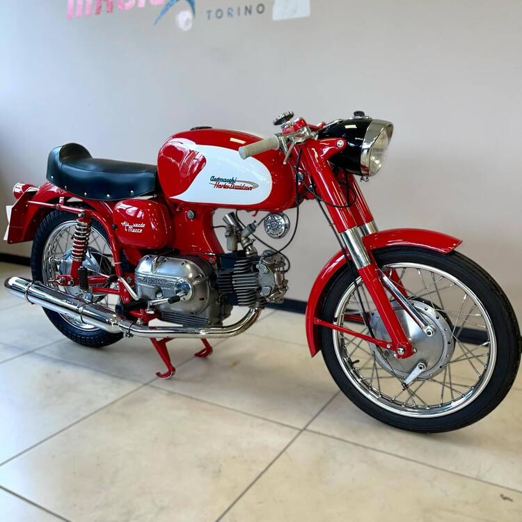 Aermacchi Harley-Davidson HARLEY-DAVIDSON ALA VERDE