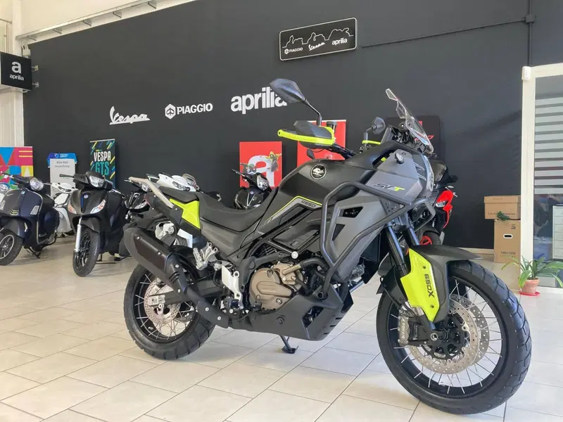 QJ Motor SVT 650 X (2024)