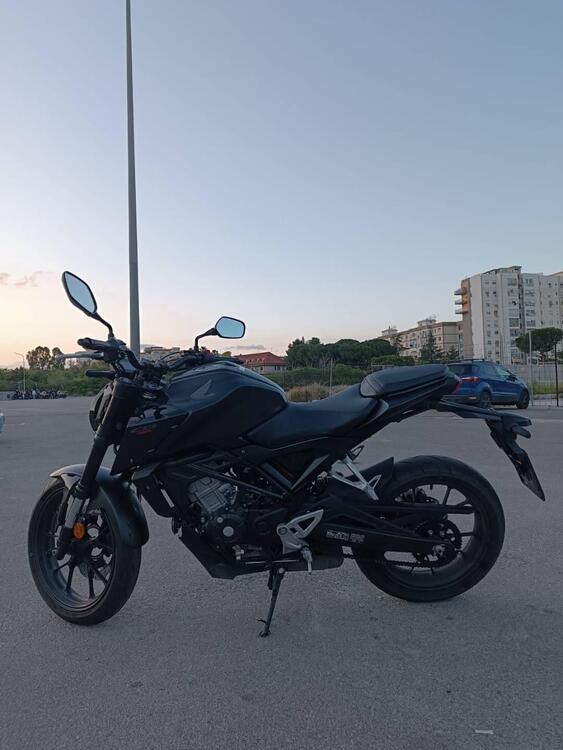 Honda CB 125 R (2021 - 23) (3)