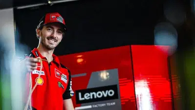 MotoGP 2025. Pecco Bagnaia: "L'anno scorso ho perso il titolo regalando punti. Marc Marquez? &Egrave; bello vedere quanto pu&ograve; essere buono il nostro rapporto" 
