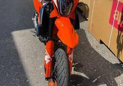 KTM 690 SMC R (2023 - 25) usata